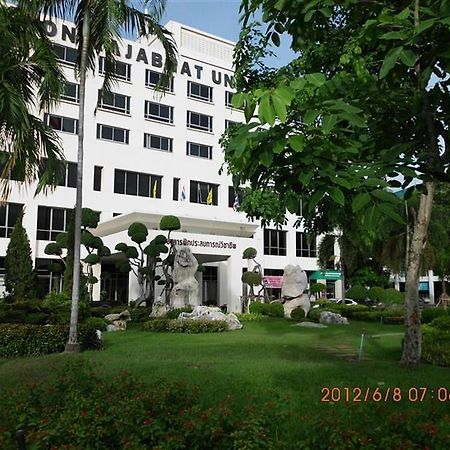 Hotel Phranakhon Grand View Bangkok Zewnętrze zdjęcie
